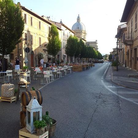 אסיסי La Corte Degli Angeli Locazioni Turistiche מראה חיצוני תמונה